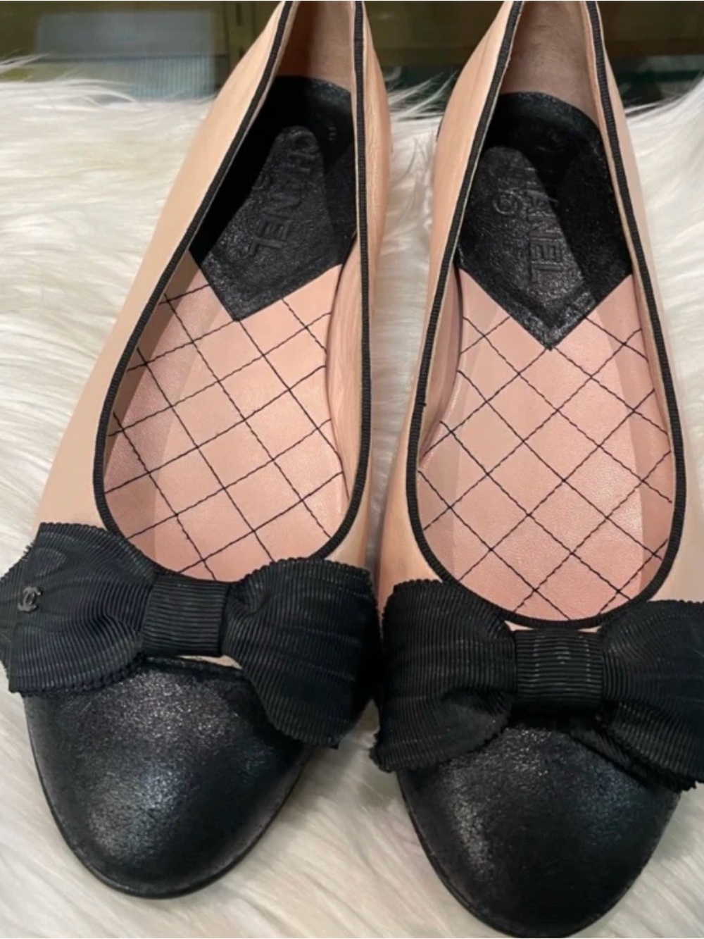AUTHENTIC CHANEL SLIP ON SHOES IN NEW CONDITION NO TAGS LIGHT PINK WITH BLACK